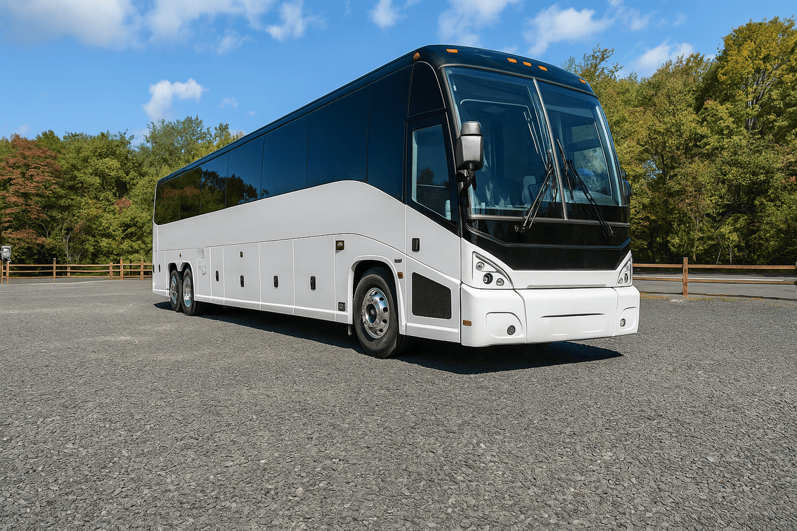 picture of San Diego Coach Bus Service coach bus