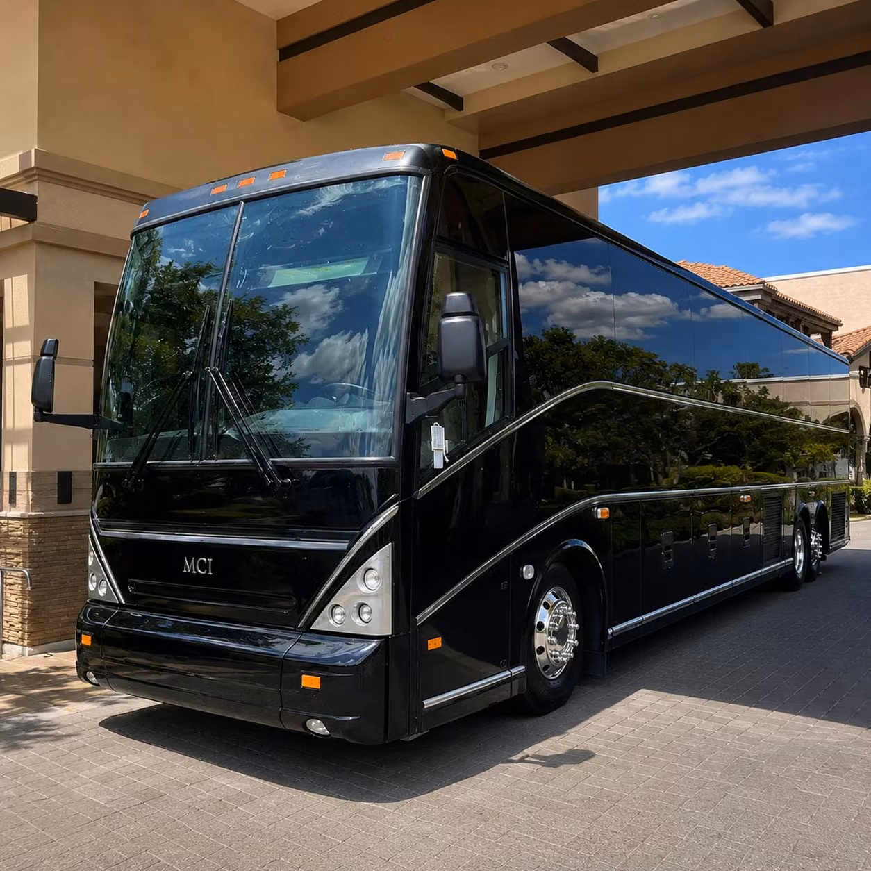 employee shuttle bus services for san diego s tech and biotech corridors