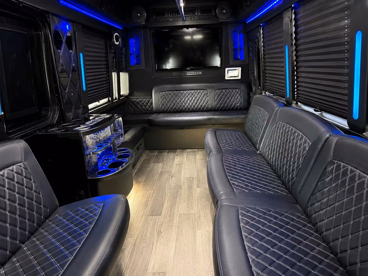 party buses for san diego prom nights that go until the last song