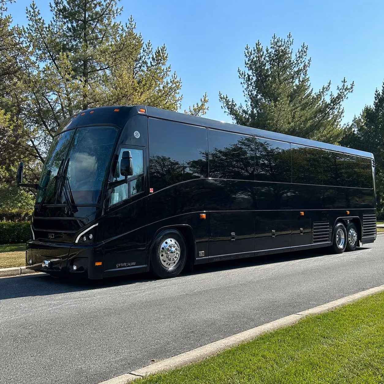shuttle buses for naval base san diego personnel transfers